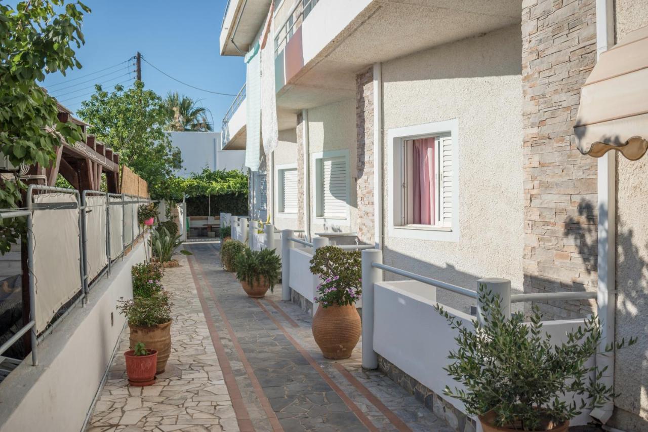 Stefanie Studios Agia Marina  Exterior photo