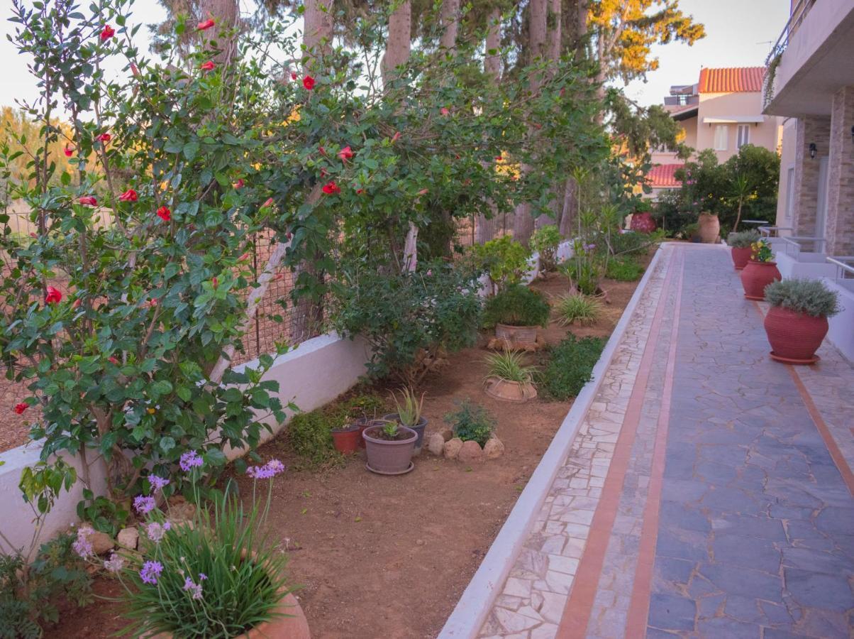 Stefanie Studios Agia Marina  Exterior photo